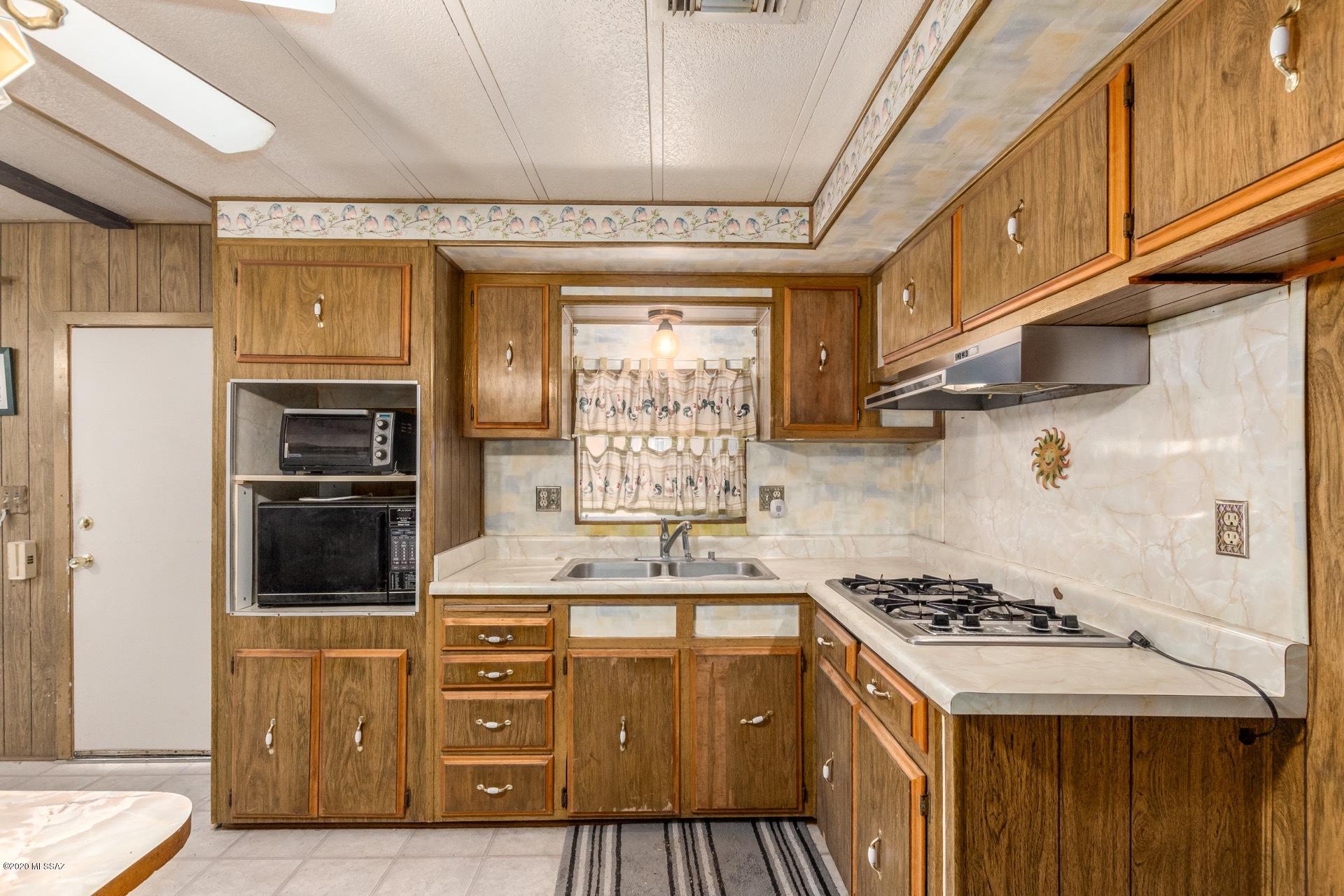 2751 West Alvaro Road Tucson, AZ 85746 - Photo 6 of 27 Gallery Image 6