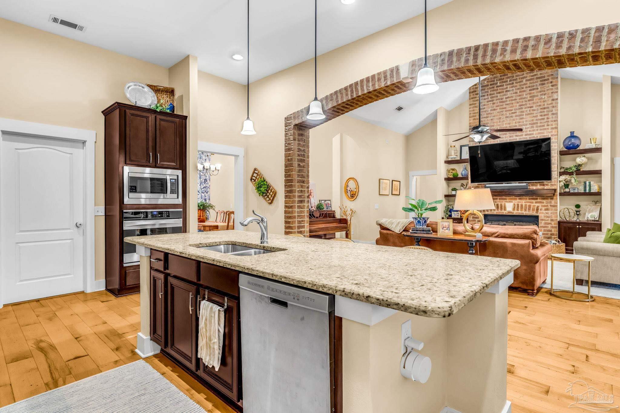 8606 Foxtail Loop Pensacola, FL 32526 - Photo 12 of 57