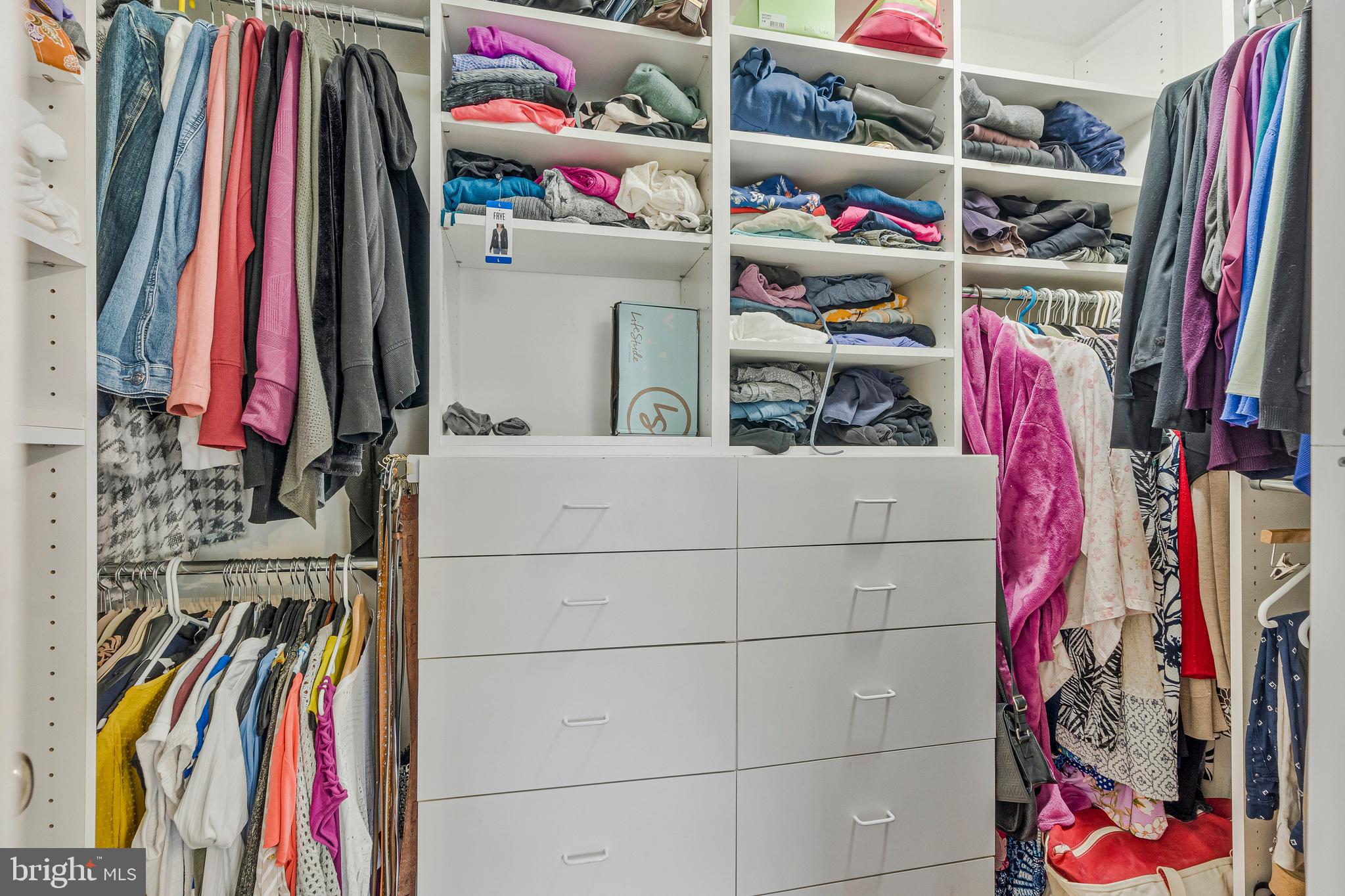 12492 Fox View Way Reston, VA 20191 - Photo 23 of 44 Walk in Closet