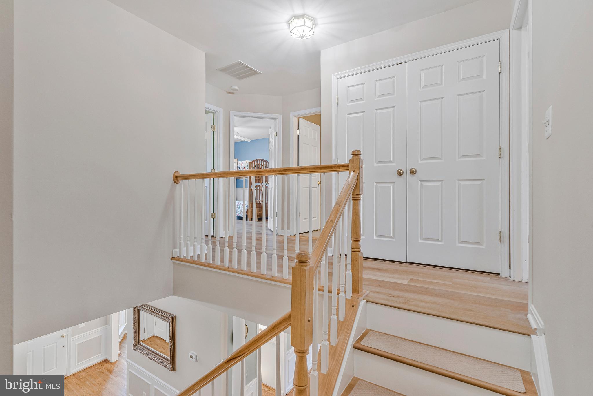 12492 Fox View Way Reston, VA 20191 - Photo 27 of 44 Gallery Image 27