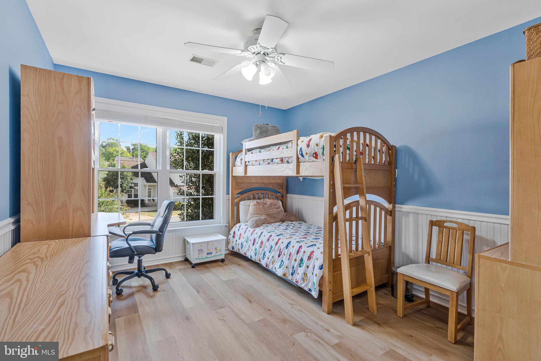 12492 Fox View Way Reston, VA 20191 - Photo 31 of 44 Upper 3rd Bedroom