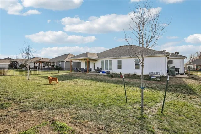 $390,000 | 1219 West Adam Court, Ottawa, KS 66067