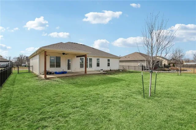 $390,000 | 1219 West Adam Court, Ottawa, KS 66067