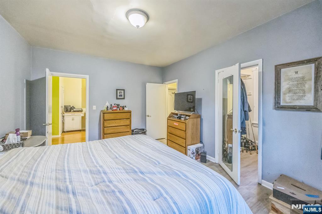 20 Maple Avenue Springfield, NJ 07081 - Photo 13 of 31