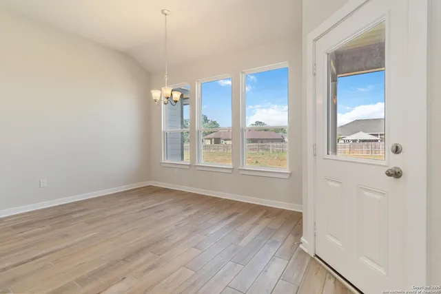 $453,244 | 1587 Vista View Drive, Pleasanton, TX 78064