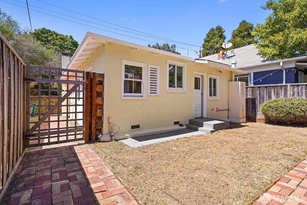 3111 Wheeler Street Berkeley, CA 94705 - Photo 31 of 44