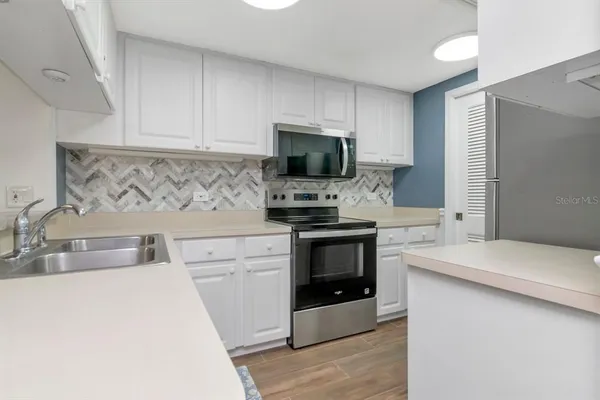 $205,000 | 36750 Highway 19, Unit 7108, Palm Harbor, FL 34684