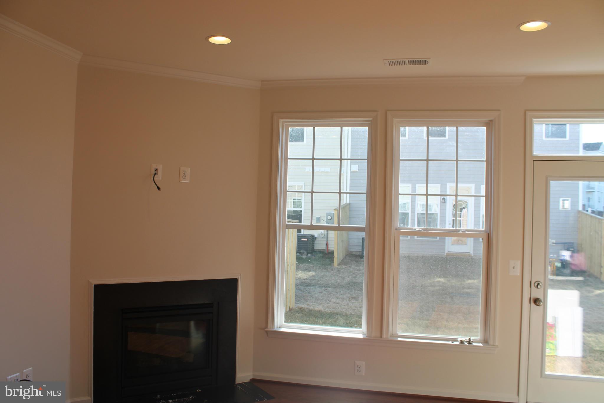 22017 Millwick Terrace Ashburn, VA 20148 - Photo 5 of 19 Interior (General)