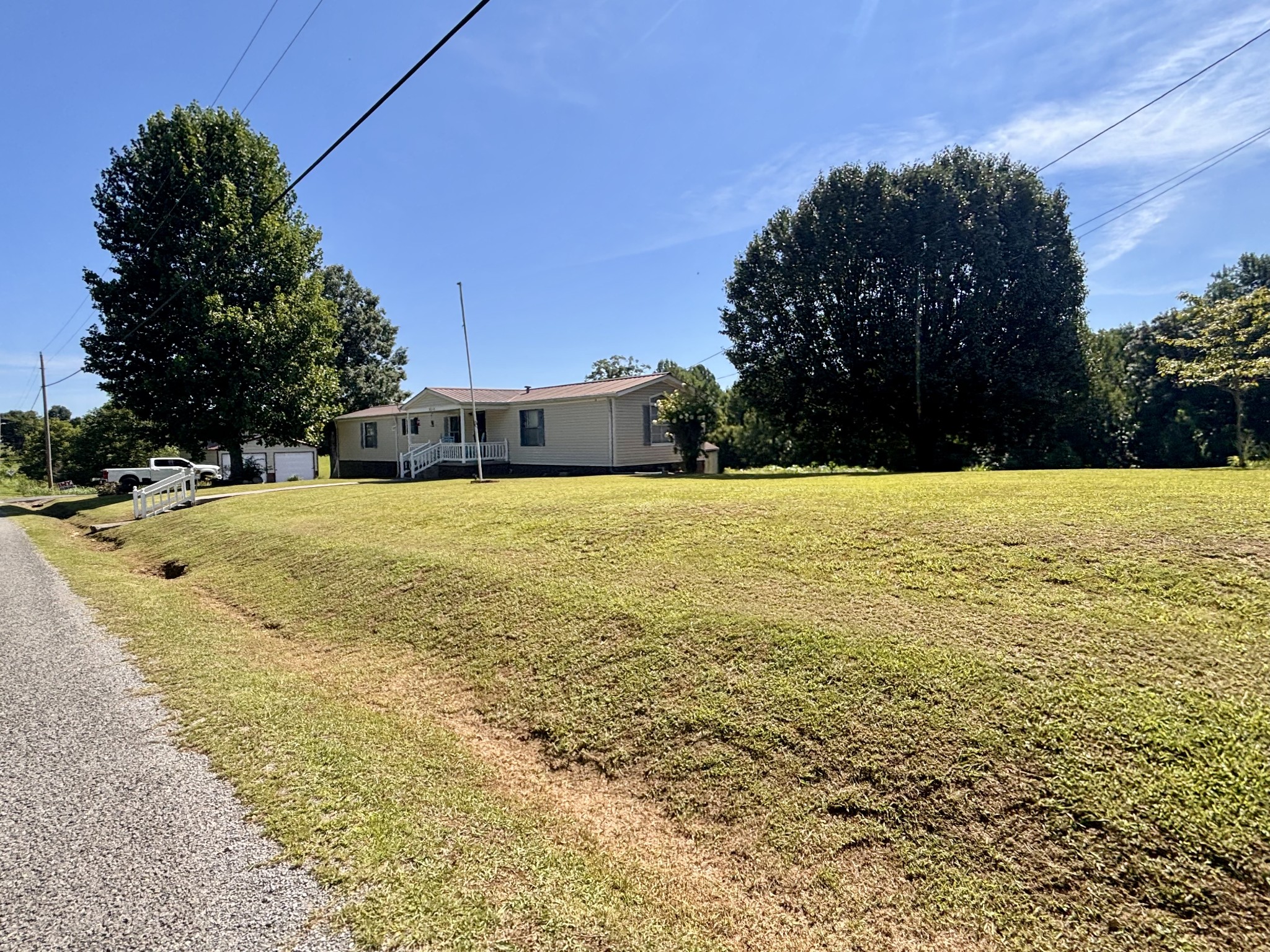 3249 Pea Ridge Road Liberty, TN 37095 - Photo 3 of 22 Gallery Image 3