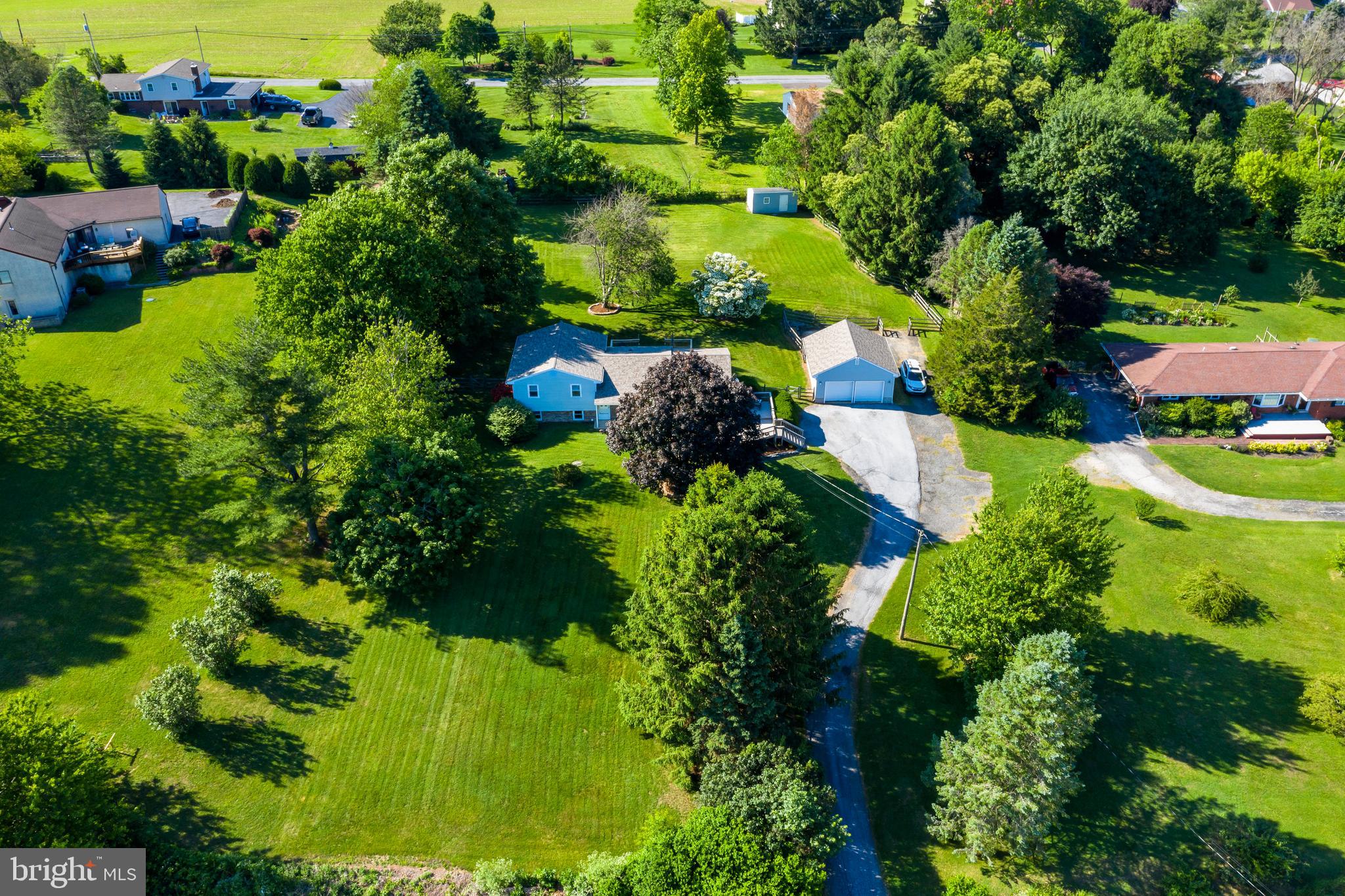 2709 Ridge Road Elverson, PA 19520 - Photo 2 of 41 Gallery Image 2