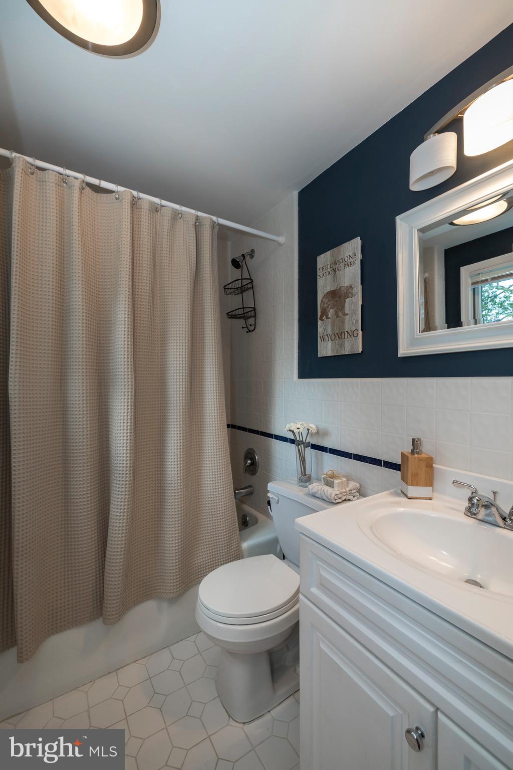 2709 Ridge Road Elverson, PA 19520 - Photo 34 of 41 Full bath, lower level