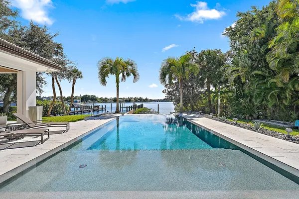 $12,750,000 | 19651 North Riverside Drive, Jupiter, FL 33469