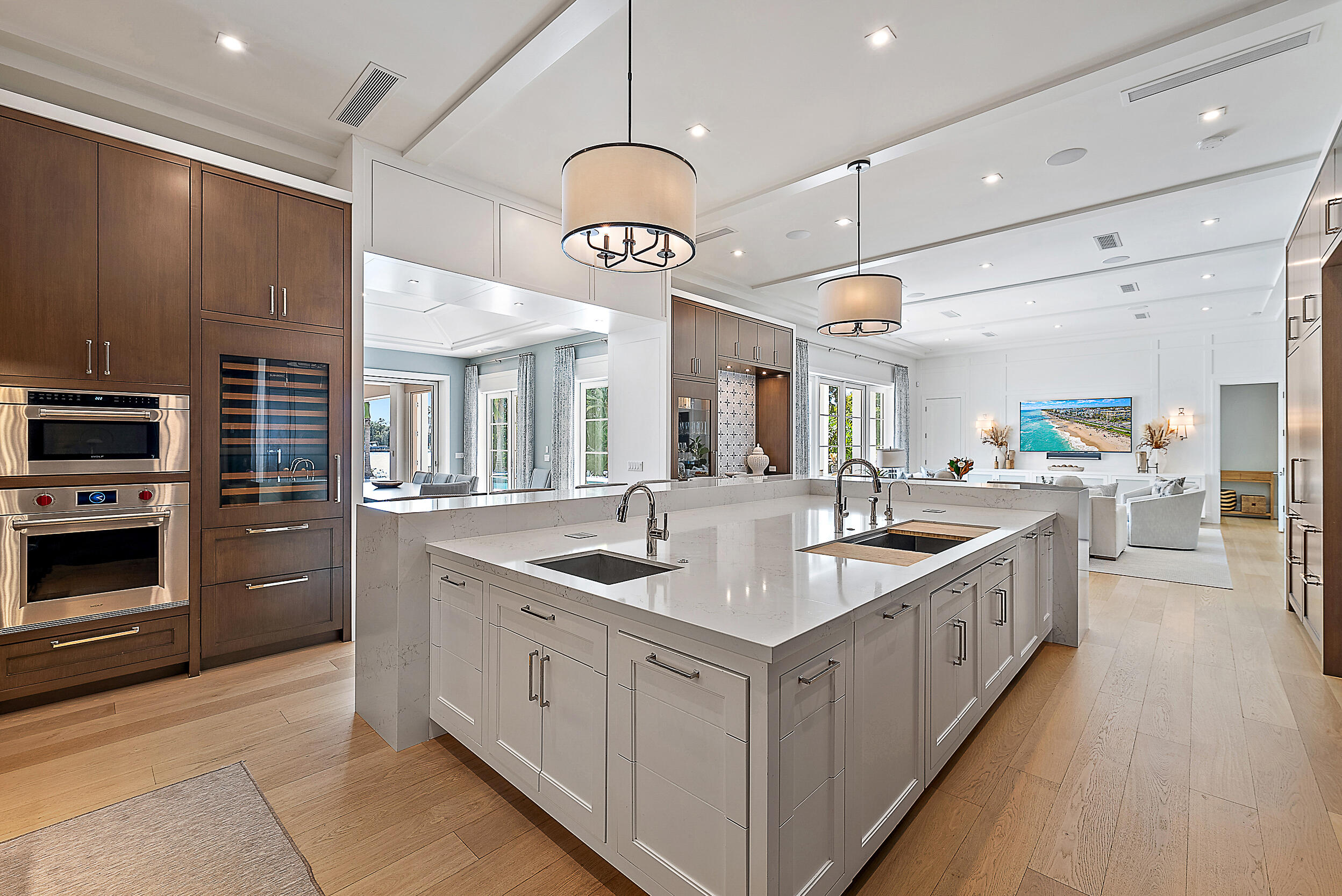 19651 North Riverside Drive Jupiter, FL 33469 - Photo 8 of 37 Kitchen