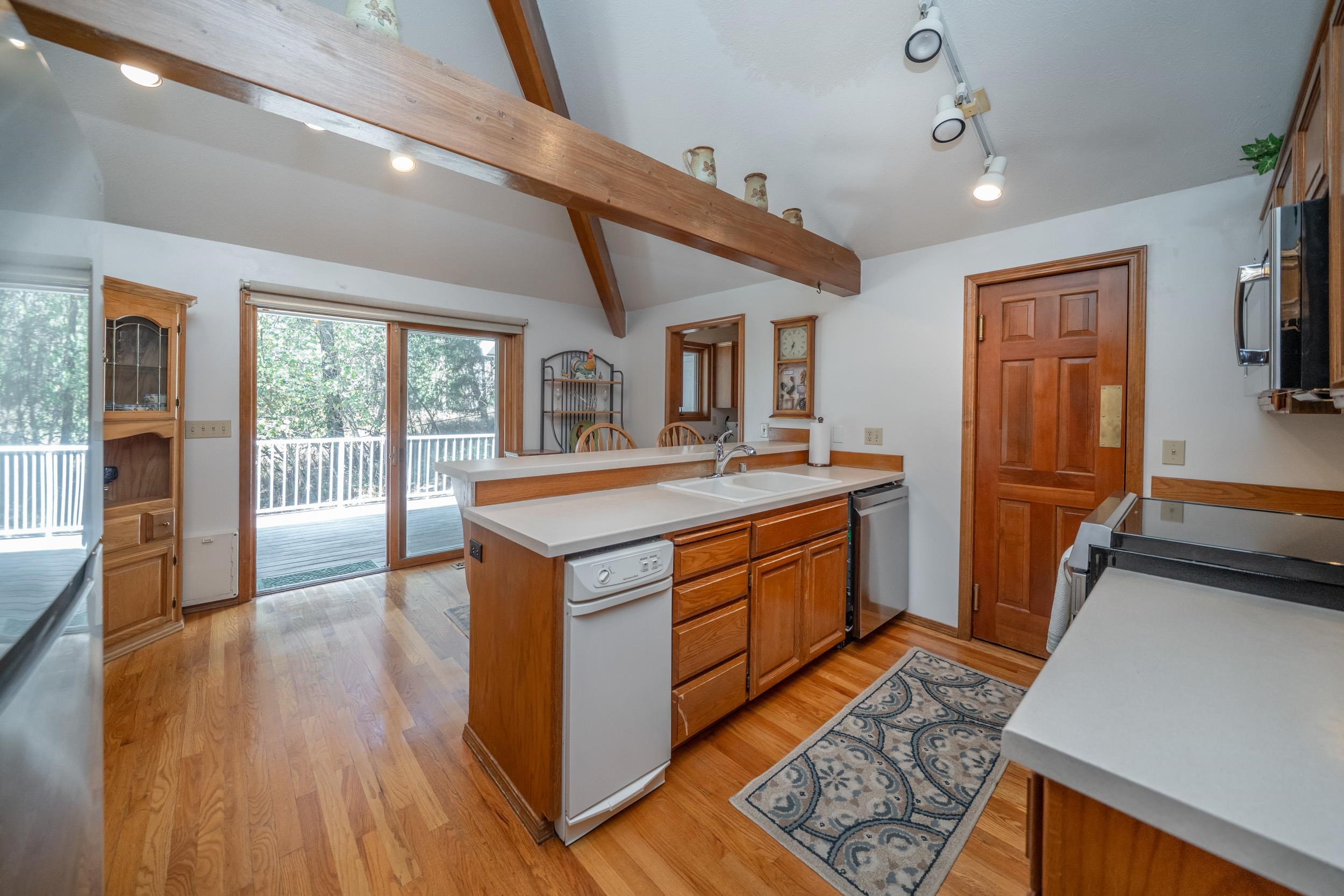 11907 East Midway Road Mead, WA 99021 - Photo 10 of 48 Gallery Image 10