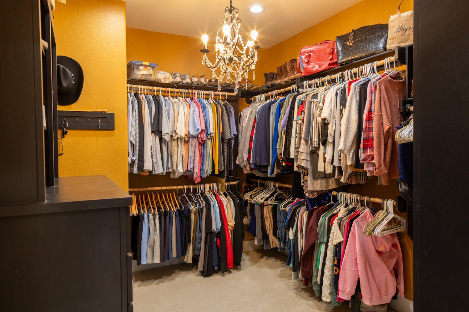 563 Comanche Drive Lubbock, TX 79404 - Photo 15 of 31 Primary Closet