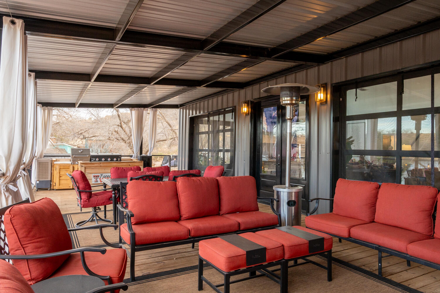 563 Comanche Drive Lubbock, TX 79404 - Photo 30 of 31 Deck