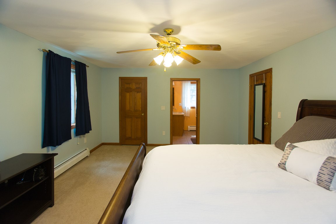14 Beechwood Road Hudson, NH 03051 - Photo 16 of 32