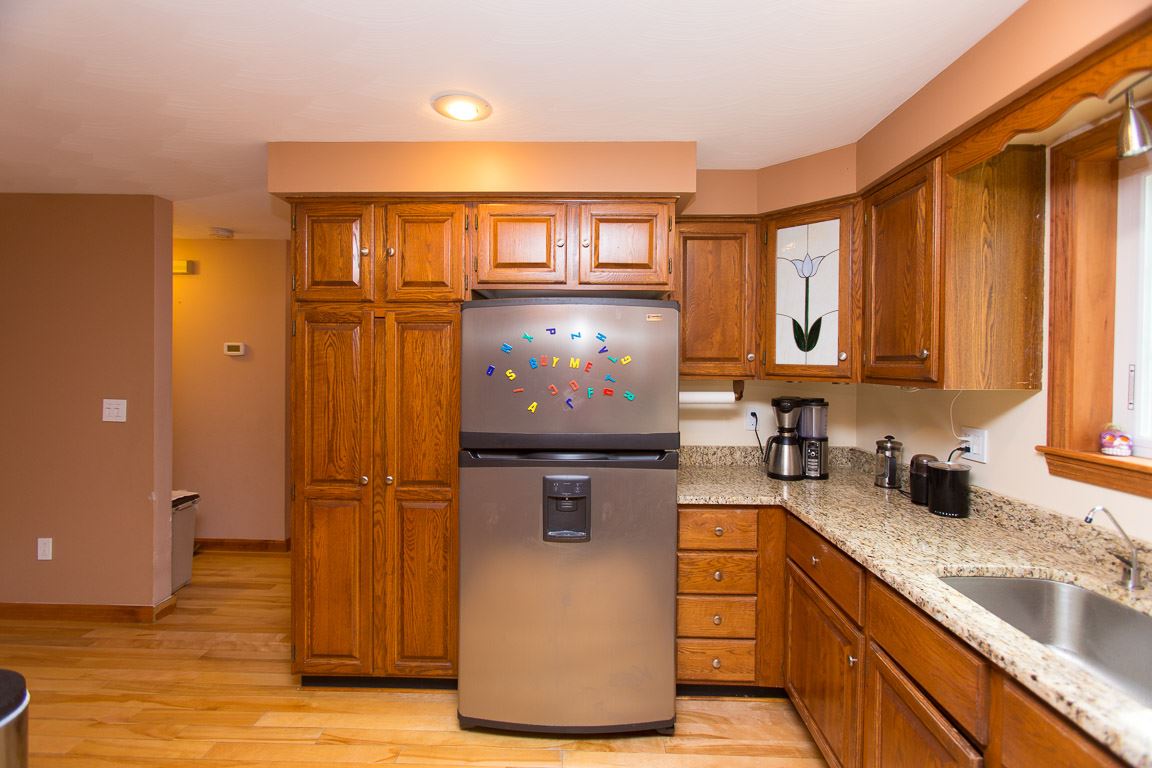 14 Beechwood Road Hudson, NH 03051 - Photo 5 of 32