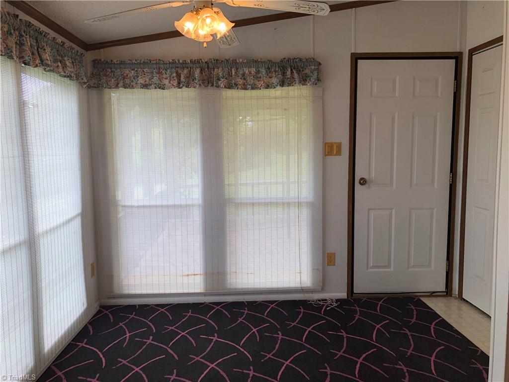 1071 Jackson Road Westfield, NC 27053 - Photo 12 of 19 Breakfast Nook