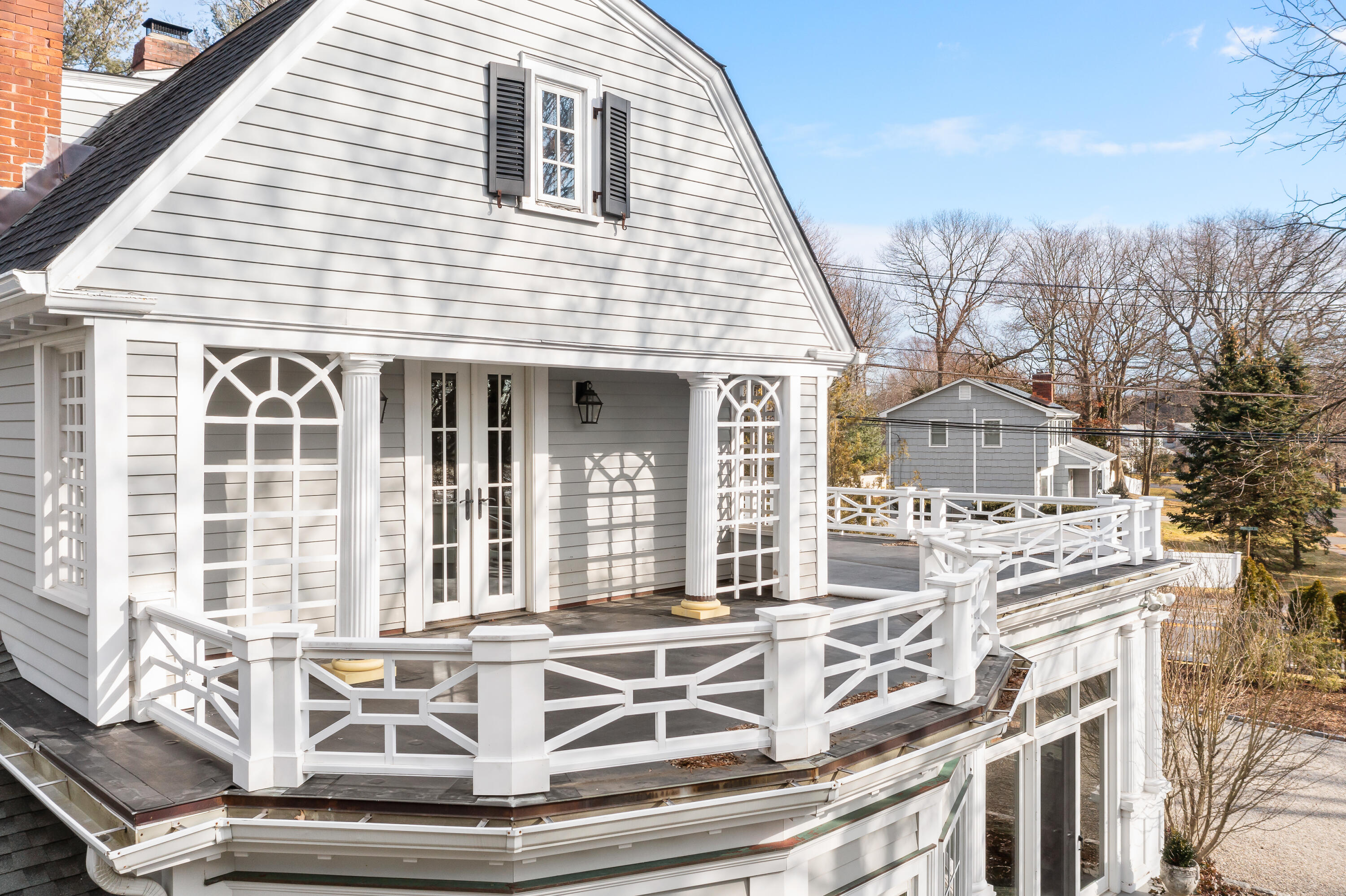 5 Middlesex Road Darien, CT 06820 - Photo 53 of 57 a view of a white building