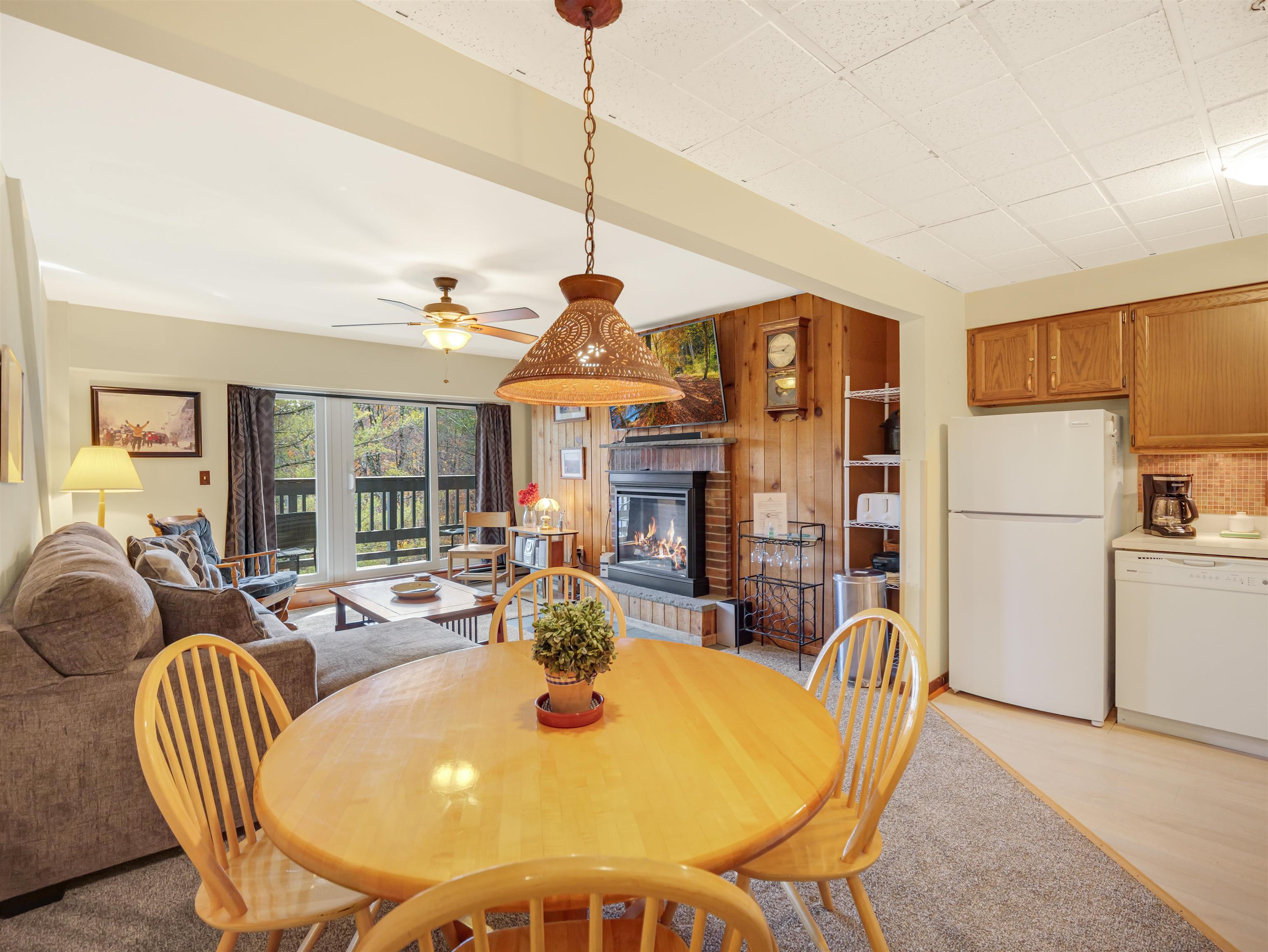 135 East Mountain Road, Unit 1F3 Killington, VT 05751 - Photo 8 of 44