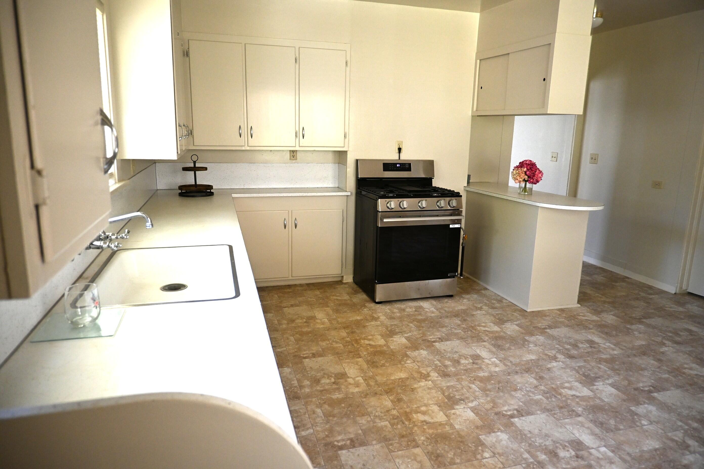 550 B Street Scotia, CA 95565 - Photo 9 of 20