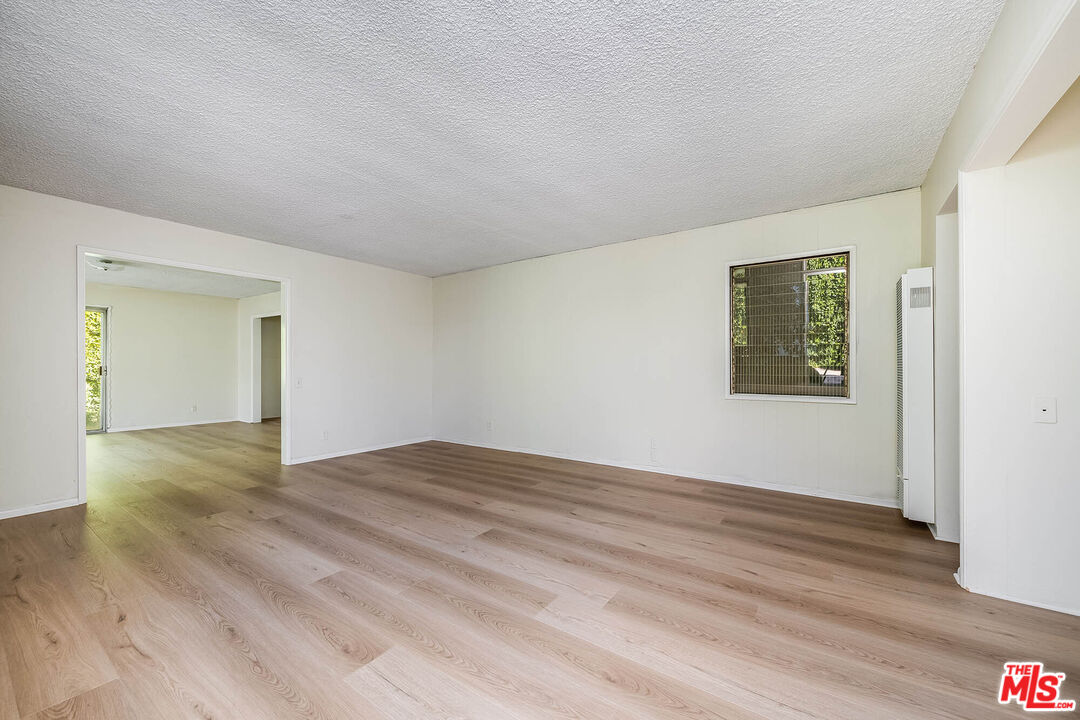 10941 Peach Grove Street Toluca Lake, CA 91601 - Photo 36 of 54