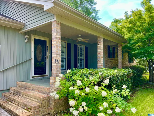 $319,000 | 2106 Dialsdale Drive Southwest, Cullman, AL 35055