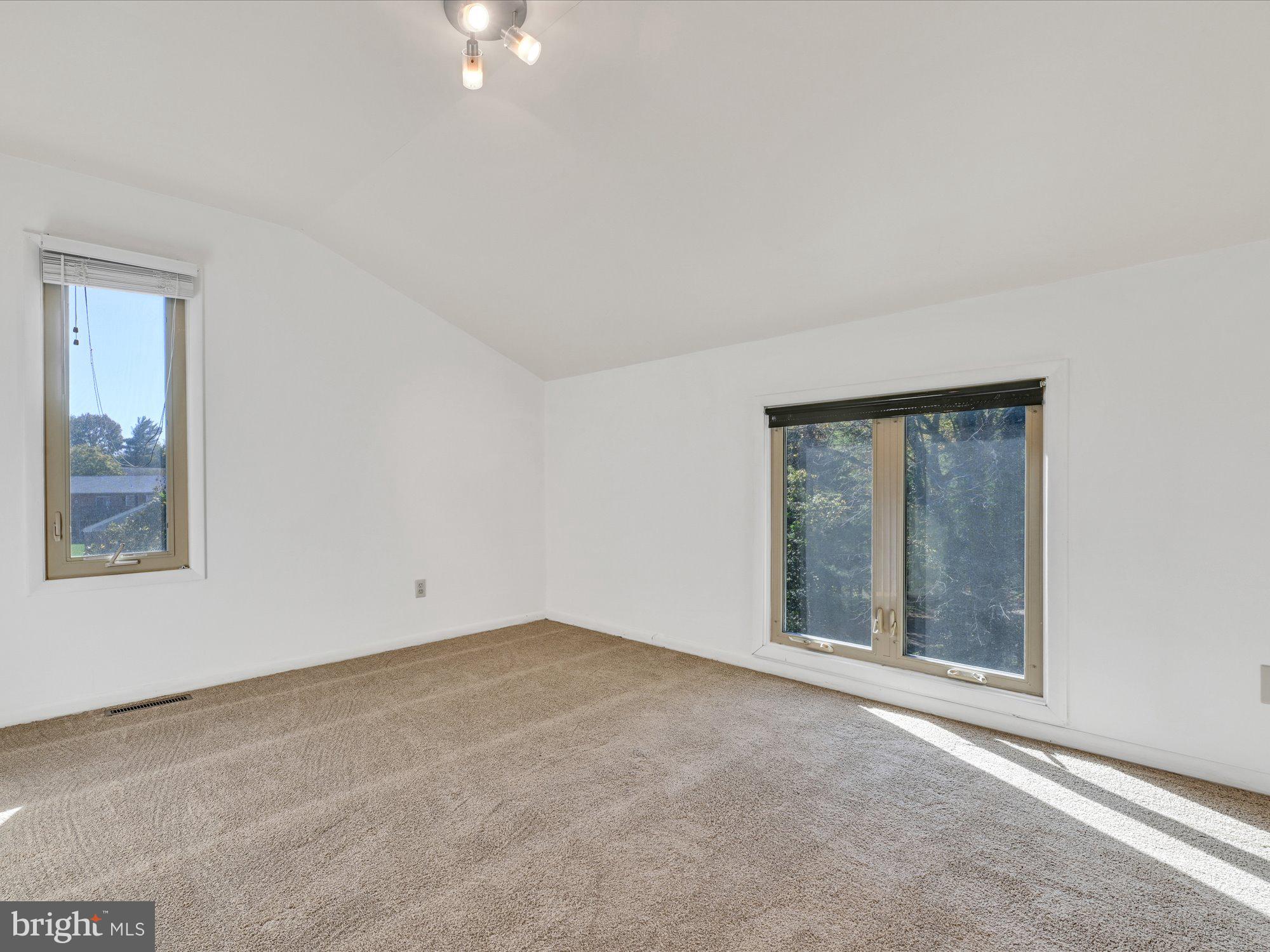 219 School House Road Lancaster, PA 17603 - Photo 22 of 29 Gallery Image 22