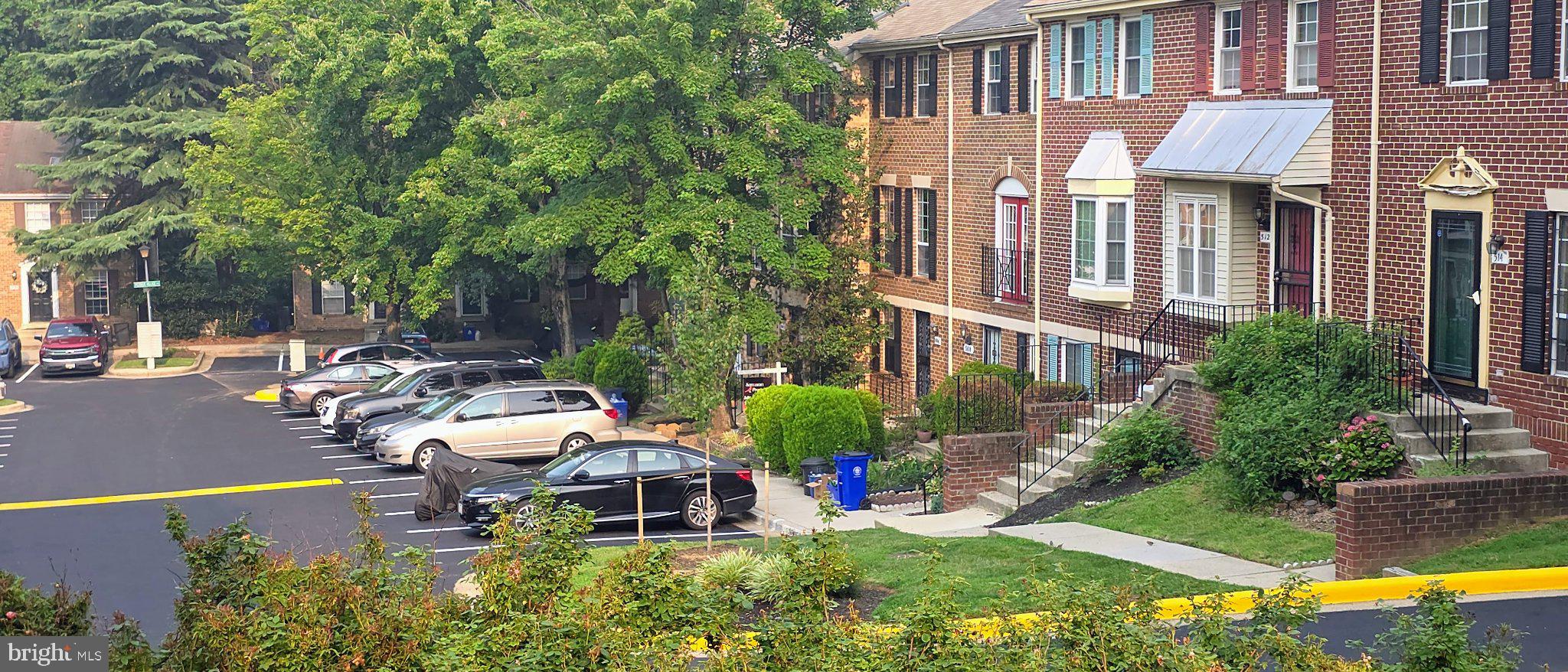 506 Pickwick Village Way Silver Spring, MD 20901 - Photo 28 of 31 Charming neighborhood with lush greenery.