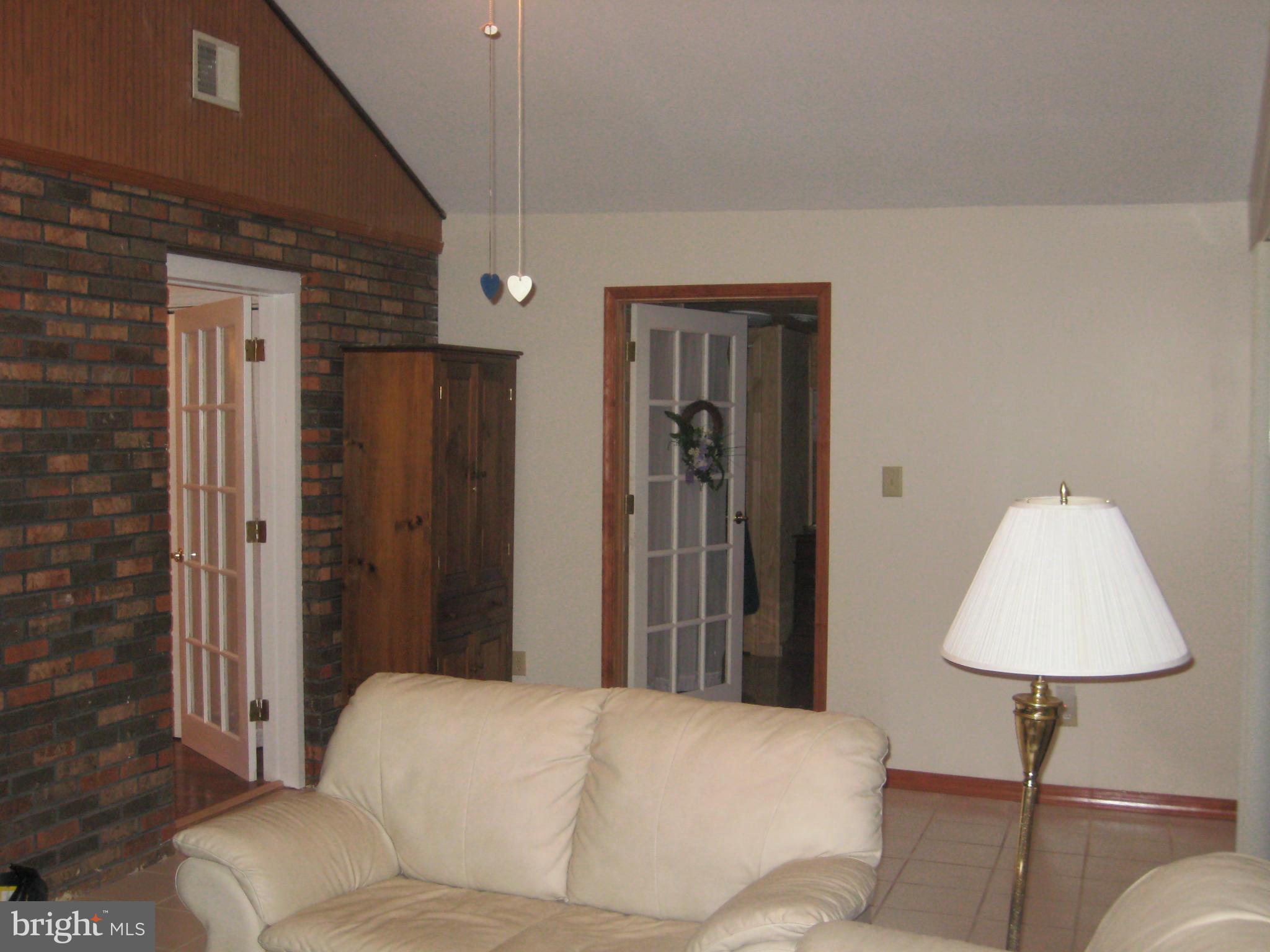 1309 4th Road Baltimore, MD 21220 - Photo 8 of 30 Family Room
