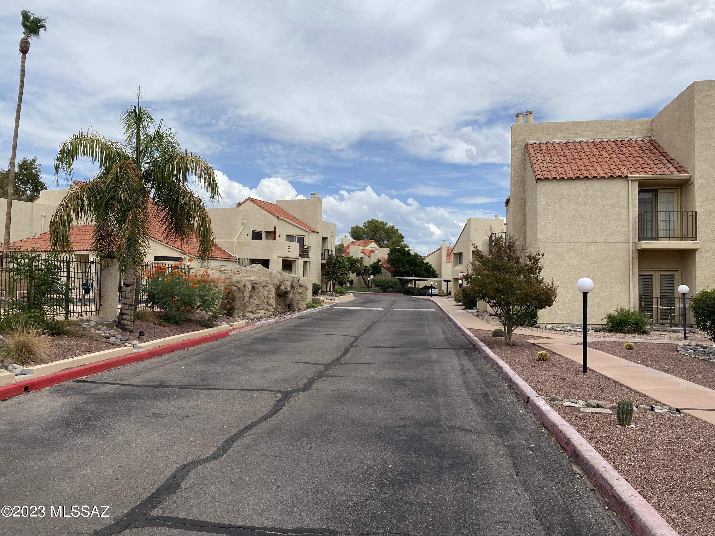 1200 East River Road, Unit G77 Tucson, AZ 85718 - Photo 17 of 20