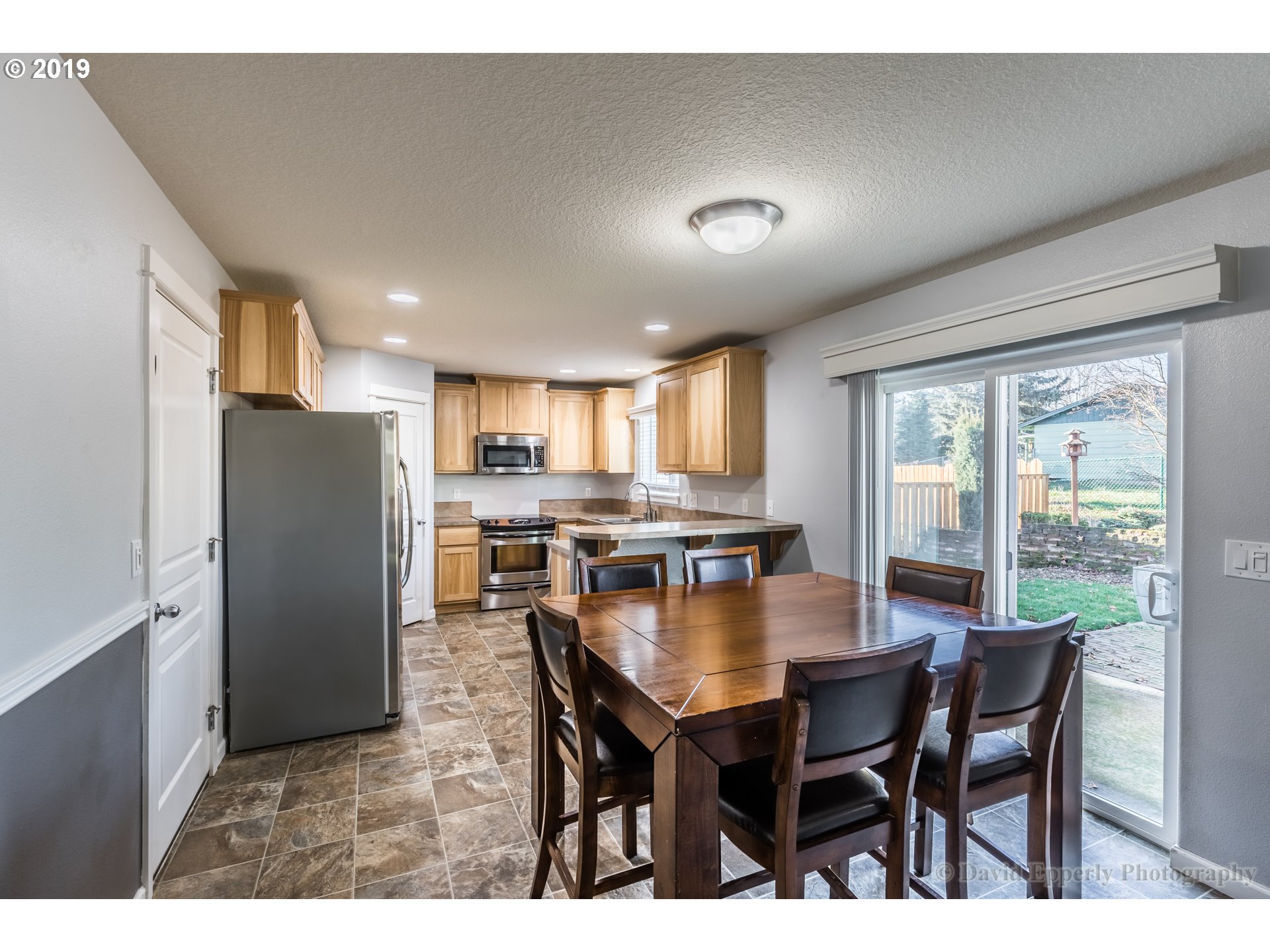 58674 Noble Road St. Helens, OR 97051 - Photo 4 of 14 Dining Area