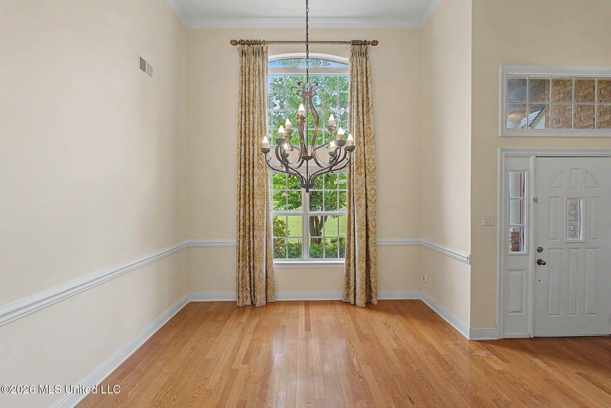704 Shadow View Drive Hernando, MS 38632 - Photo 9 of 49 Formal dining room!