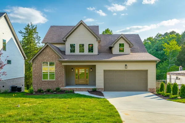 $533,000 | 676 Courtney Lane, Chattanooga, TN 37415