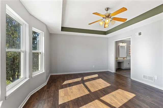 $384,900 | 1509 Saddle Brook Road, Raymore, MO 64083