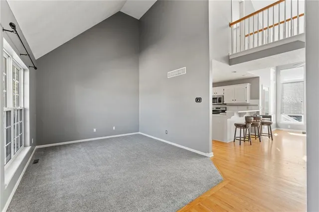 $384,900 | 1509 Saddle Brook Road, Raymore, MO 64083