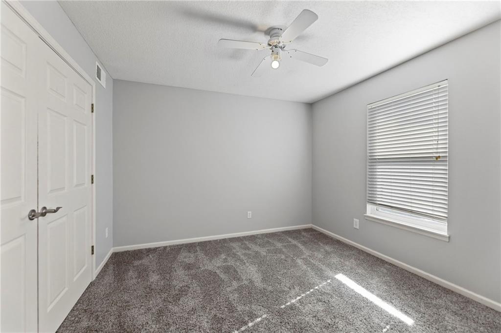 1509 Saddle Brook Road Raymore, MO 64083 - Photo 28 of 43