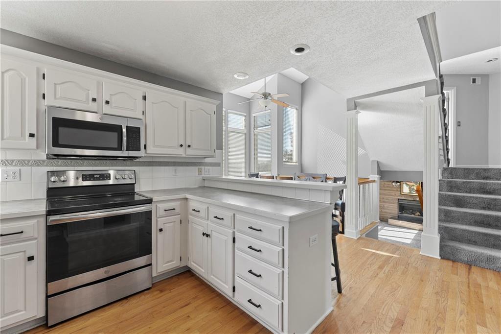 1509 Saddle Brook Road Raymore, MO 64083 - Photo 9 of 43