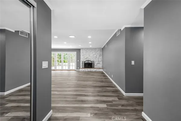 $4,995 | 65 Pinewood Avenue, Oak Park, CA 91377