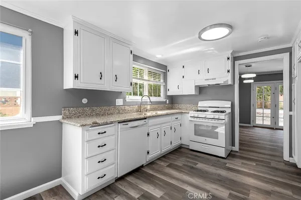 $4,995 | 65 Pinewood Avenue, Oak Park, CA 91377