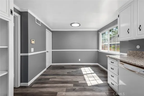 $4,995 | 65 Pinewood Avenue, Oak Park, CA 91377