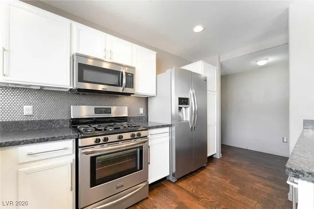 $290,000 | 9330 West Maule Avenue, Unit 231, Las Vegas, NV 89148