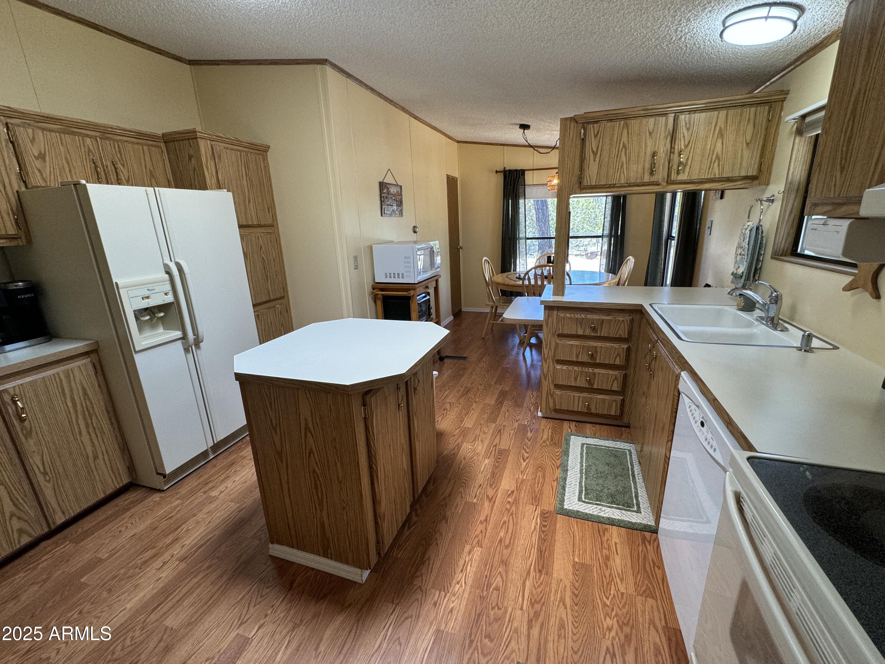 3050 Chevelon Road Overgaard, AZ 85933 - Photo 5 of 52