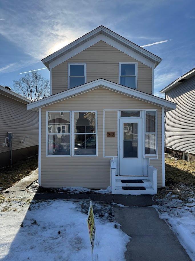 312 2nd Avenue Southeast Waseca, MN 56093 - Photo 1 of 11