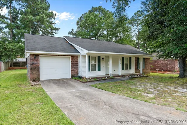 $189,900 | 5325 Church Street, Hope Mills, NC 28348
