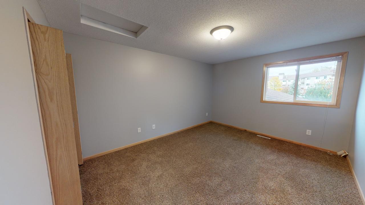 7734 Silver Lake Road Mounds View, MN 55112 - Photo 20 of 26 Gallery Image 20