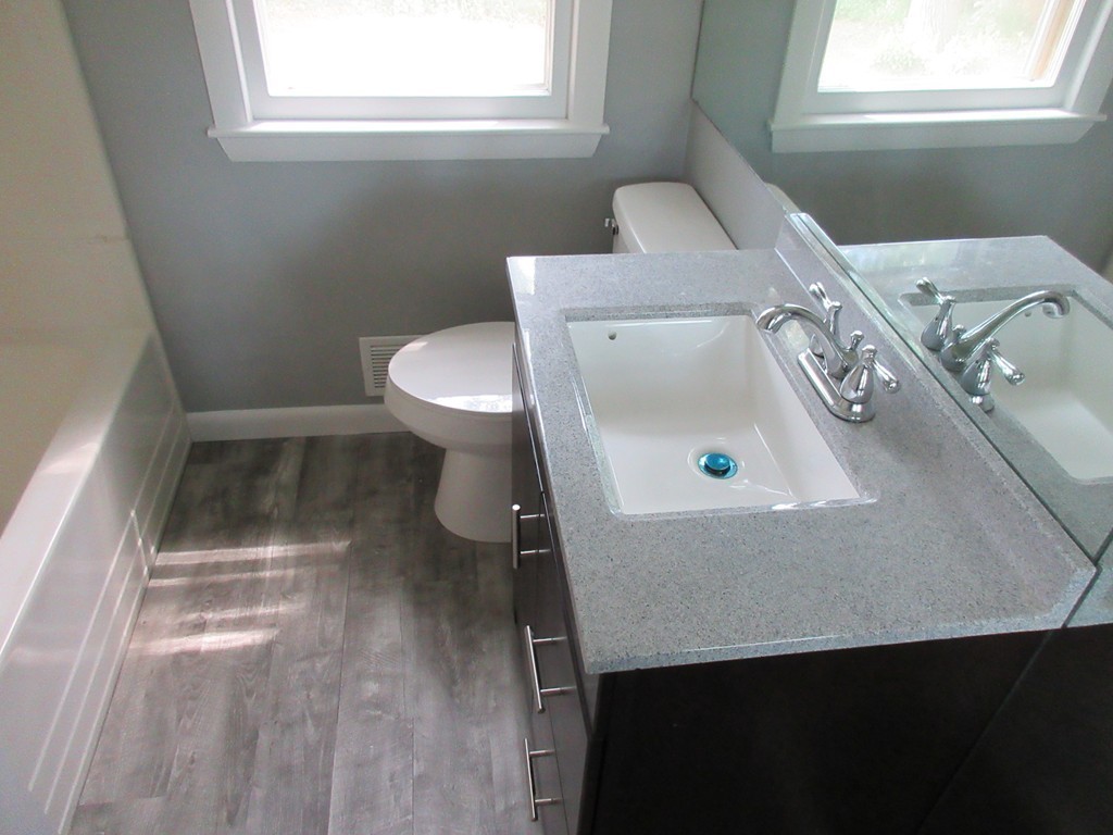 141 Hadley Street Springfield, MA 01118 - Photo 19 of 28
