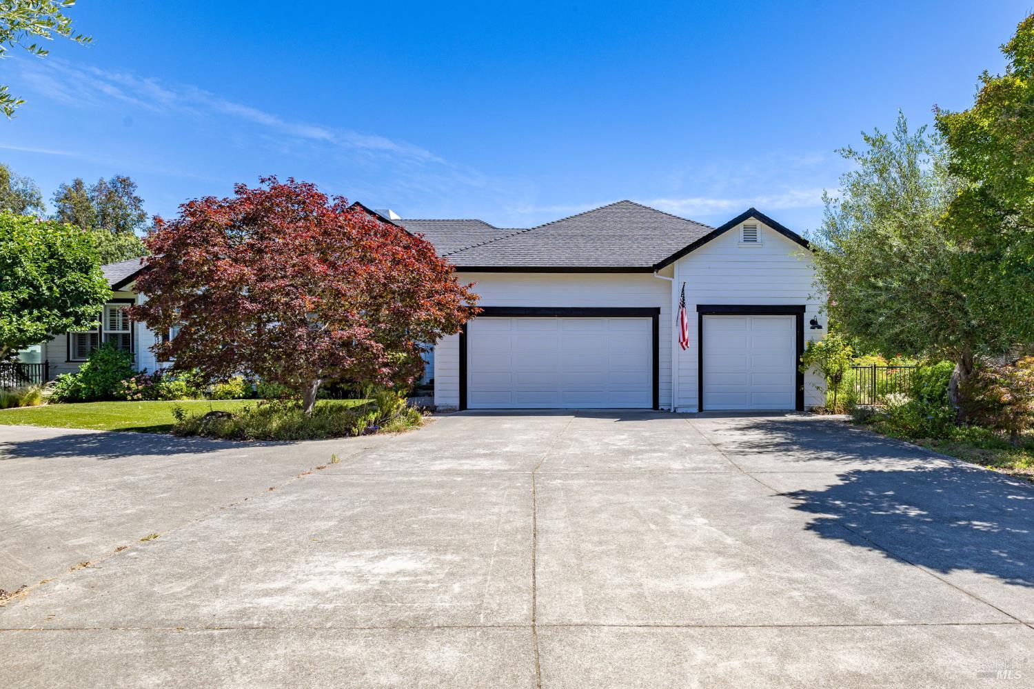 612 Benjamins Court Santa Rosa, CA 95409 - Photo 2 of 79