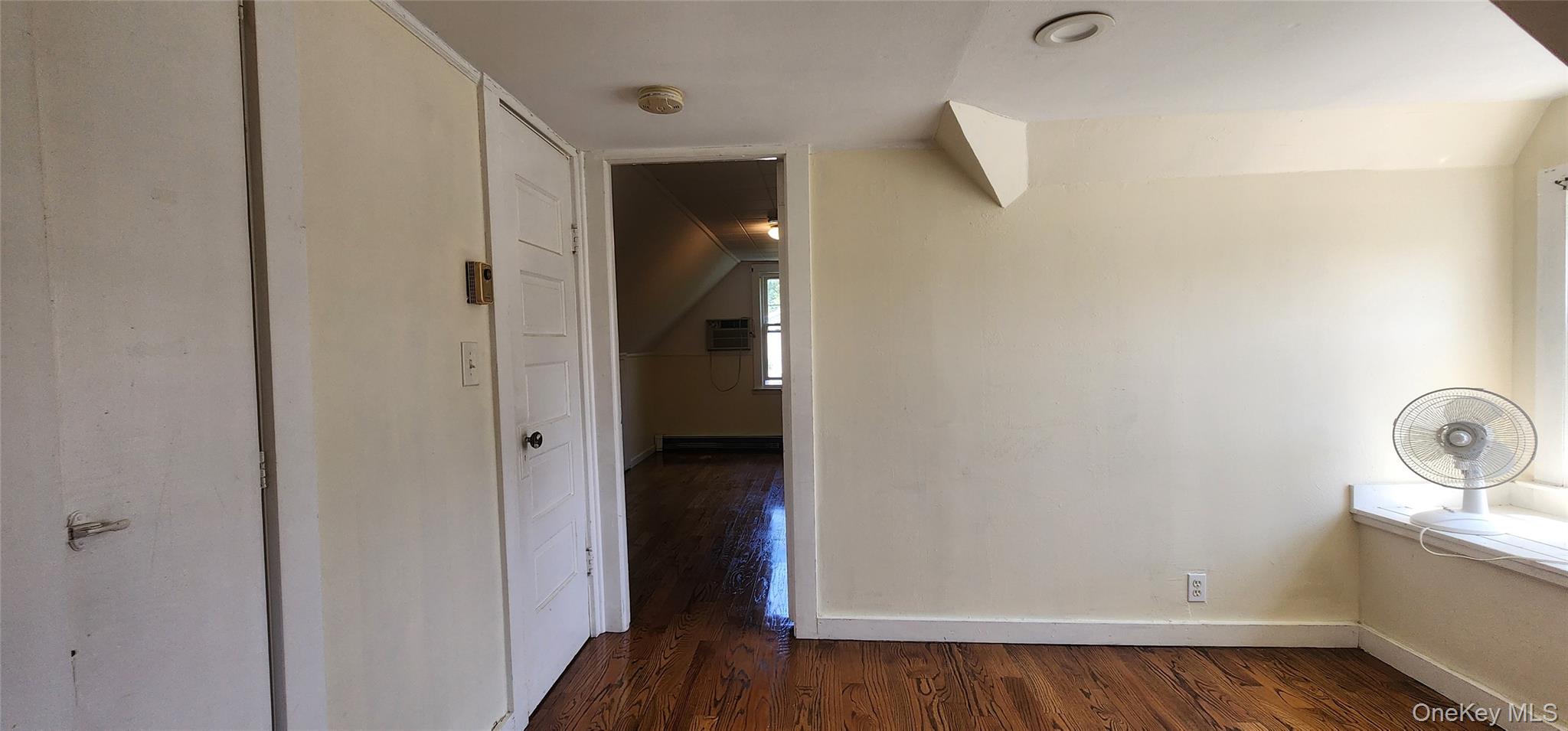 9 Babylon Road Mastic Beach, NY 11951 - Photo 12 of 16 Gallery Image 12